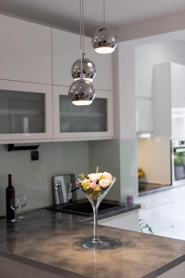 Lux Apartment Ema Kastela Ngoại thất bức ảnh