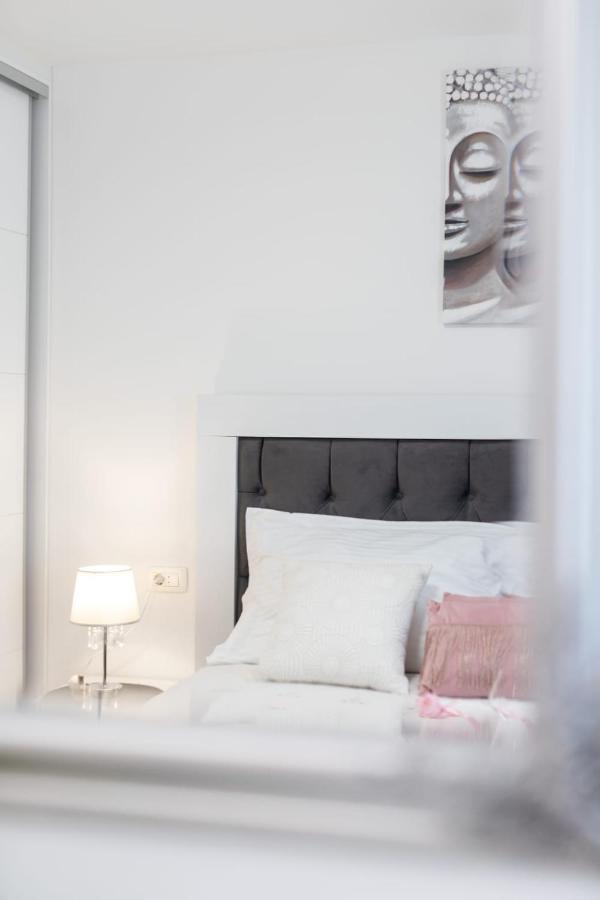 Lux Apartment Ema Kastela Ngoại thất bức ảnh