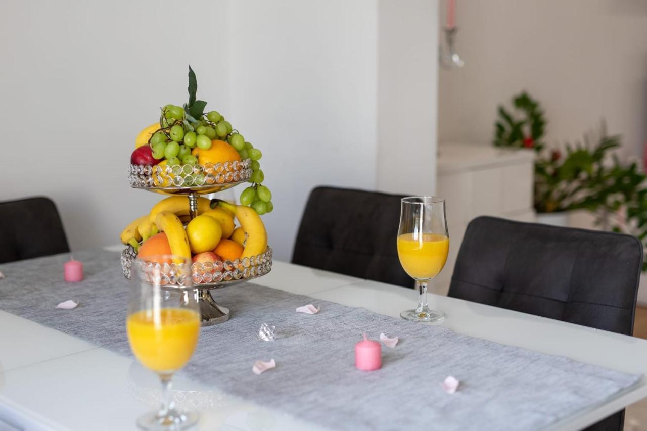 Lux Apartment Ema Kastela Ngoại thất bức ảnh