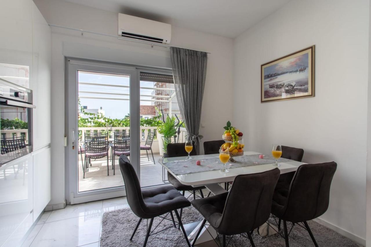 Lux Apartment Ema Kastela Ngoại thất bức ảnh